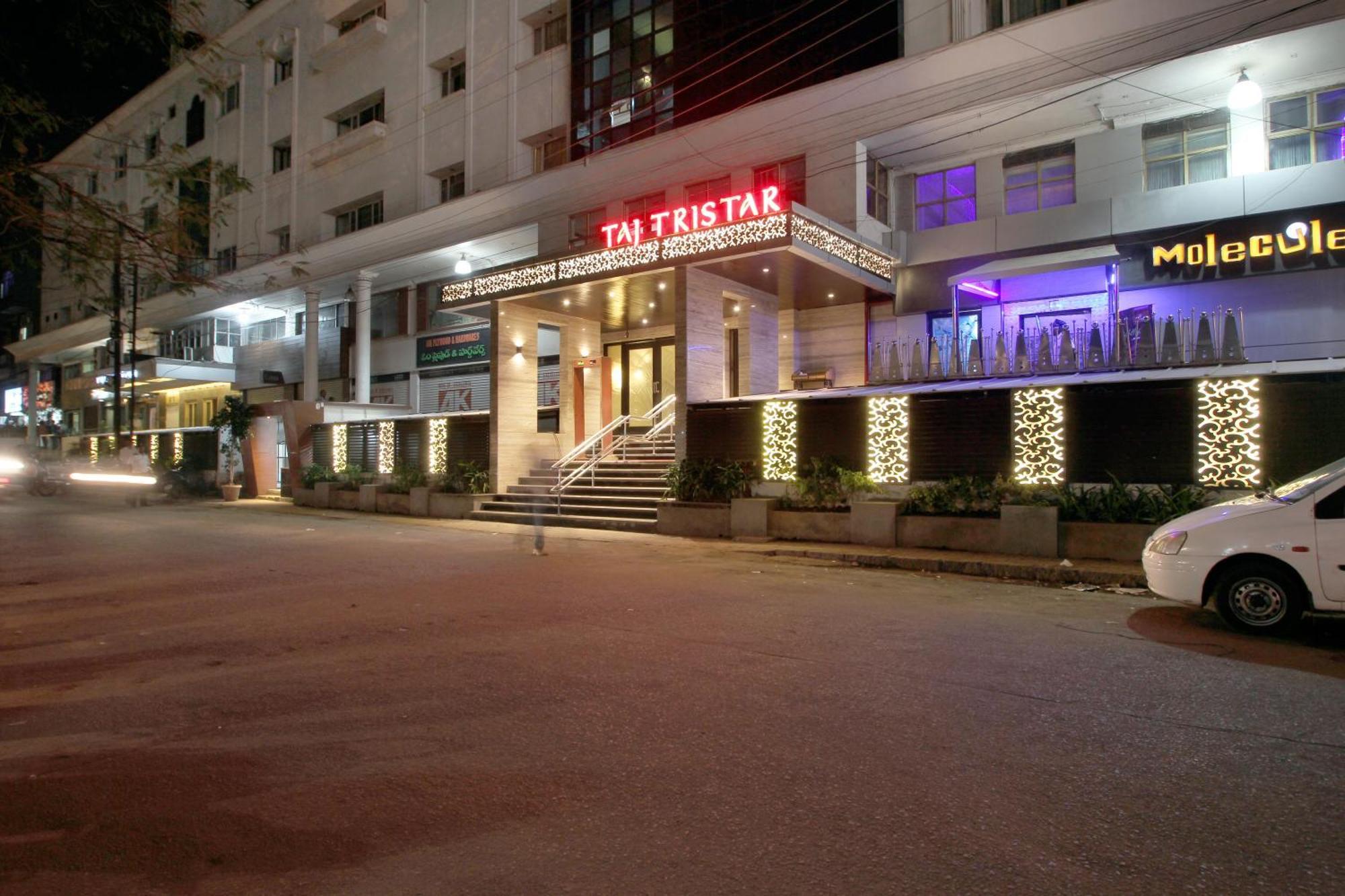 Hotel Taj Tristar Hajdarabad Zewnętrze zdjęcie